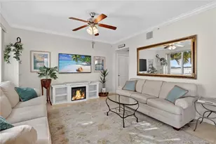 215 NW Flagler Ave, Stuart, FL 34994 - Photo 8