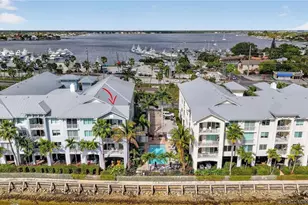 215 NW Flagler Ave, Stuart, FL 34994 - Photo 64