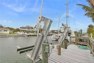 2550 Harbour Cove Dr, Hutchinson Island, FL 34949 - Photo 2