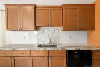 3504 SE Sandpiper Circle, Port Saint Lucie, FL 34952 - Photo 8