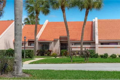 3504 SE Sandpiper Circle, Port Saint Lucie, FL 34952 - Photo 1