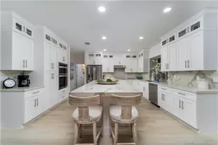 1257 SE Brewster Pl, Stuart, FL 34997 - Photo 14