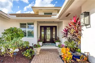 1257 SE Brewster Pl, Stuart, FL 34997 - Photo 8