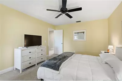 5657 SE Foxcross Place, Stuart, FL 34997 - Photo 32