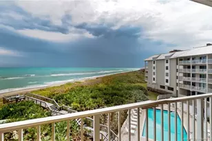 429 NE Tradewind Ln, Stuart, FL 34996 - Photo 4