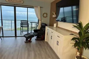 429 NE Tradewind Ln, Stuart, FL 34996 - Photo 18