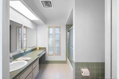 701 SW Cleveland Avenue, Stuart, FL 34994 - Photo 24