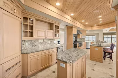 12198 Riverbend Lane, Port Saint Lucie, FL 34984 - Photo 24