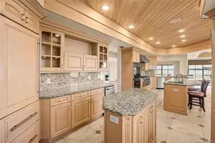 12198 Riverbend Ln, Port Saint Lucie, FL 34984 - Photo 24