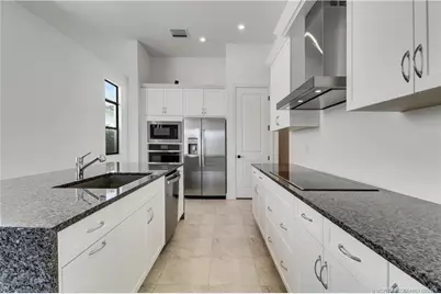 120 SE Cortile Enza, Port Saint Lucie, FL 34952 - Photo 6