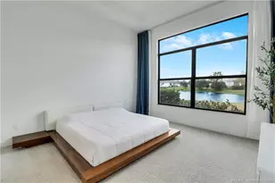 120 SE Cortile Enza, Port Saint Lucie, FL 34952 - Photo 14