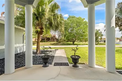 2072 SE Hanford Road, Port Saint Lucie, FL 34952 - Photo 4
