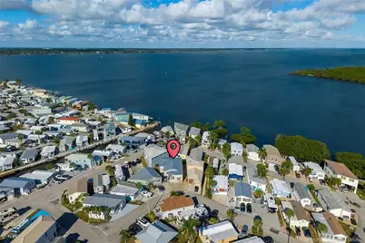 561 Nettles Boulevard, Jensen Beach, FL 34957 - Photo 8