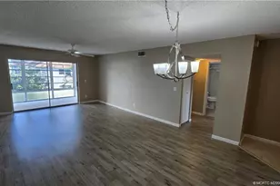 2950 SE Ocean Blvd, Stuart, FL 34996 - Photo 4