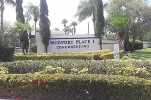 1524 SE Royal Green Cir, Port Saint Lucie, FL 34952 - Photo 2