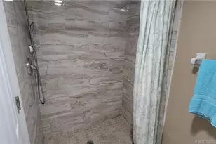 1524 SE Royal Green Cir, Port Saint Lucie, FL 34952 - Photo 16