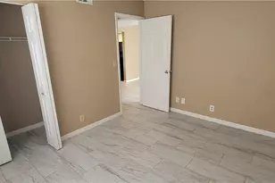 1524 SE Royal Green Cir, Port Saint Lucie, FL 34952 - Photo 18