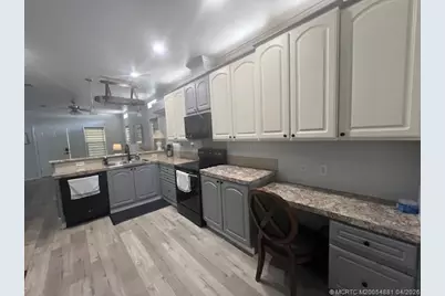 2555 Pga Boulevard #180 A, Palm Beach Gardens, FL 33410 - Photo 12