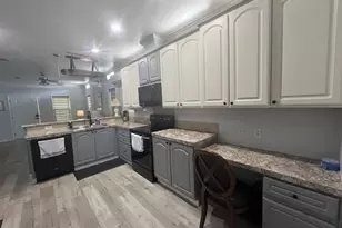 2555 Pga Blvd, Palm Beach Gardens, FL 33410 - Photo 12