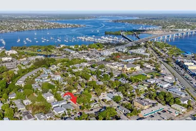 506 SW Camden Avenue, Stuart, FL 34994 - Photo 1