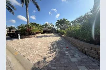 154 NW Hazard Way, Port Saint Lucie, FL 34986 - Photo 16