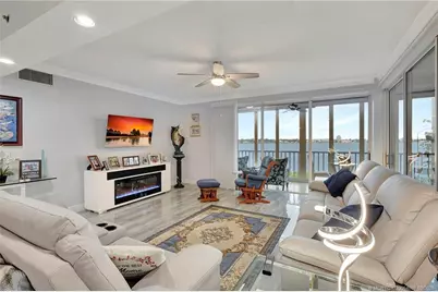 1140 SW Chapman Way #401, Palm City, FL 34990 - Photo 1