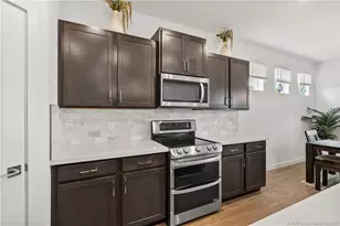 4520 NW Exchange Ave, Jensen Beach, FL 34957 - Photo 6