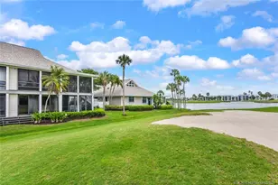 303 NE Golfview Circle, Stuart, FL 34996 - Photo 10