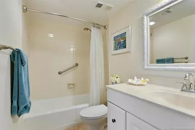 303 NE Golfview Circle, Stuart, FL 34996 - Photo 30