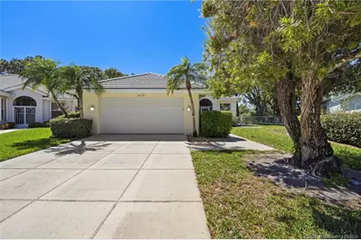 7628 SE Autumn Lane, Hobe Sound, FL 33455 - Photo 2