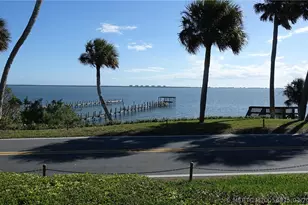 10205 S Indian River Dr, Fort Pierce, FL 34982 - Photo 4