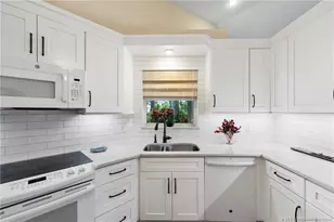 2437 SW Foxpoint Trail, Palm City, FL 34990 - Photo 10