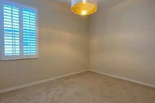 566 SW Glen Crest Way, Stuart, FL 34997 - Photo 12