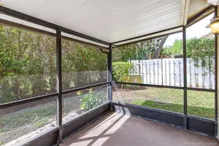 1201 Maplewood Dr, Greenacres, FL 33415 - Photo 22