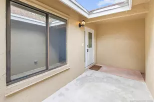 1201 Maplewood Dr, Greenacres, FL 33415 - Photo 6