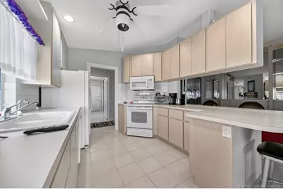2806 SW Ridgewood Place, Palm City, FL 34990 - Photo 10