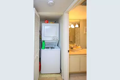 4620 NE Sandpebble Trace #104, Stuart, FL 34996 - Photo 20