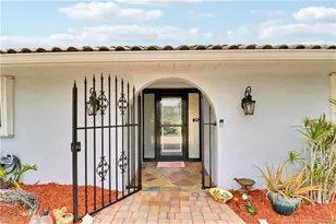 4379 SE Tall Pines Ave, Stuart, FL 34997 - Photo 2