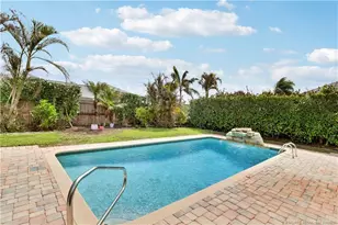 4379 SE Tall Pines Ave, Stuart, FL 34997 - Photo 8