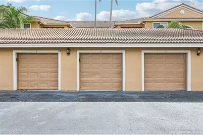 3673 NW Adriatic Lane, Jensen Beach, FL 34957 - Photo 2