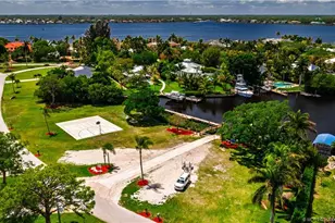 1776 NW Palmetto Ct, Stuart, FL 34994 - Photo 40