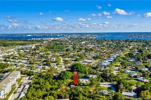 1776 NW Palmetto Ct, Stuart, FL 34994 - Photo 8