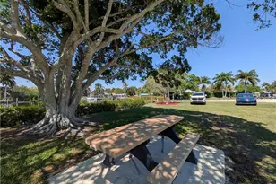 1776 NW Palmetto Ct, Stuart, FL 34994 - Photo 44