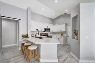 4365 Pine Ridge Ct, Weston, FL 33331 - Photo 6