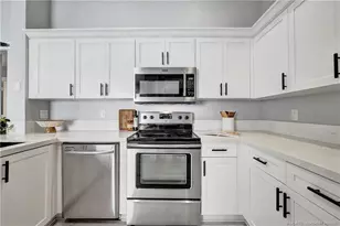 4365 Pine Ridge Ct, Weston, FL 33331 - Photo 8