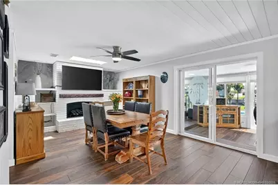 2004 5th Court SE, Vero Beach, FL 32962 - Photo 8