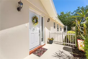 2503 SW Parkside Dr, Palm City, FL 34990 - Photo 4