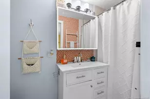 517 SW South Carolina Dr, Stuart, FL 34994 - Photo 22