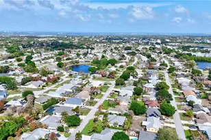 526 NE Vanda Terrado, Jensen Beach, FL 34957 - Photo 36