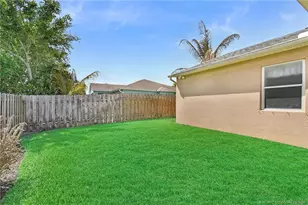 526 NE Vanda Terrado, Jensen Beach, FL 34957 - Photo 34